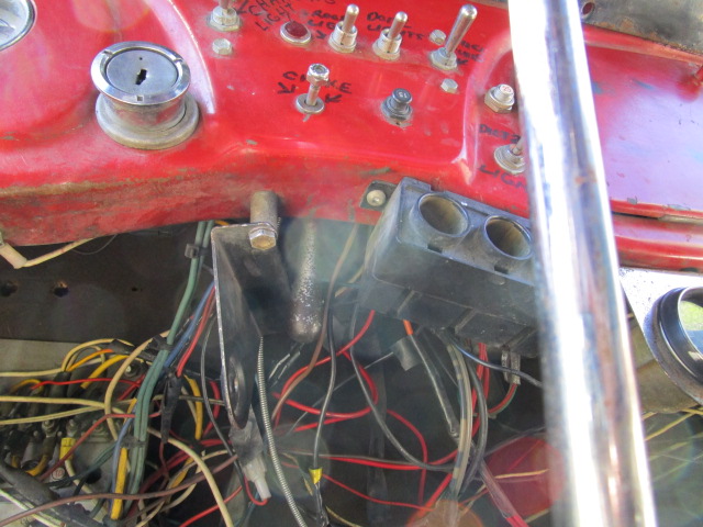 How can such a simple old truck have so much wiring?
